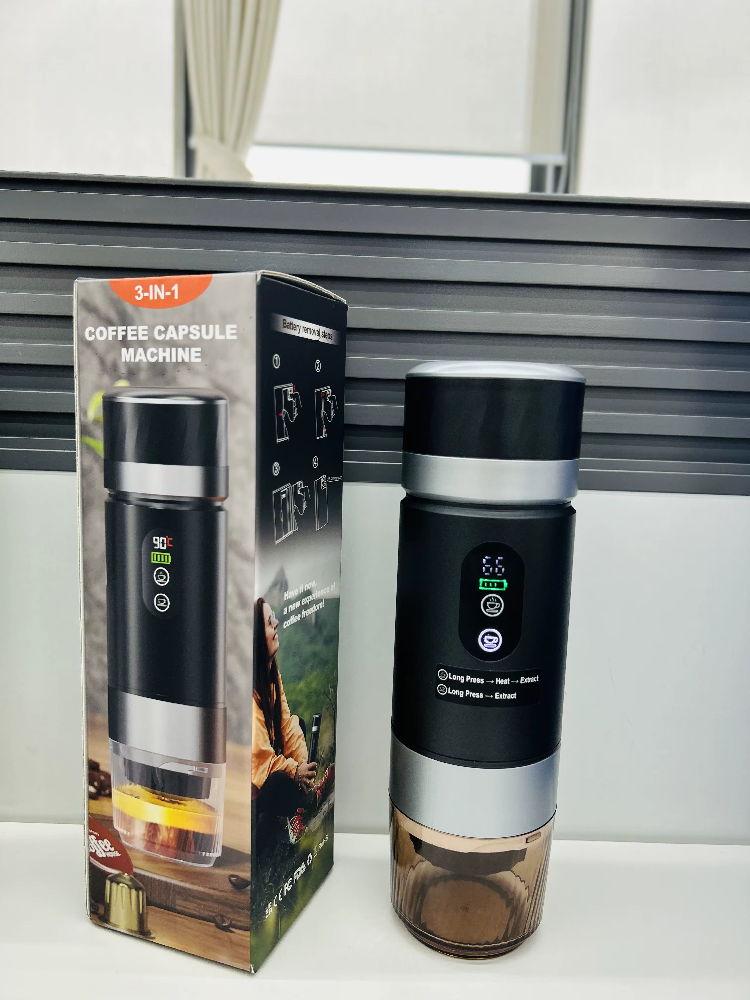 PocketCaffé – Hordozható, vezeték nélküli kávéfőző (fekete)